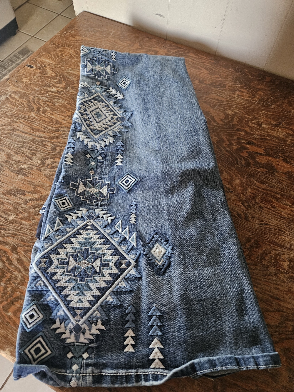 Grace in LA Blue Wide Leg Jeans with White & Navy Aztec Embroidery